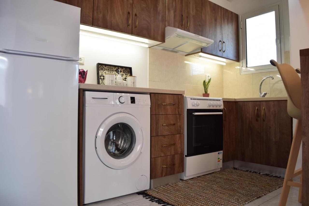 Luxury Loft Apartment Vivian Патра Екстериор снимка
