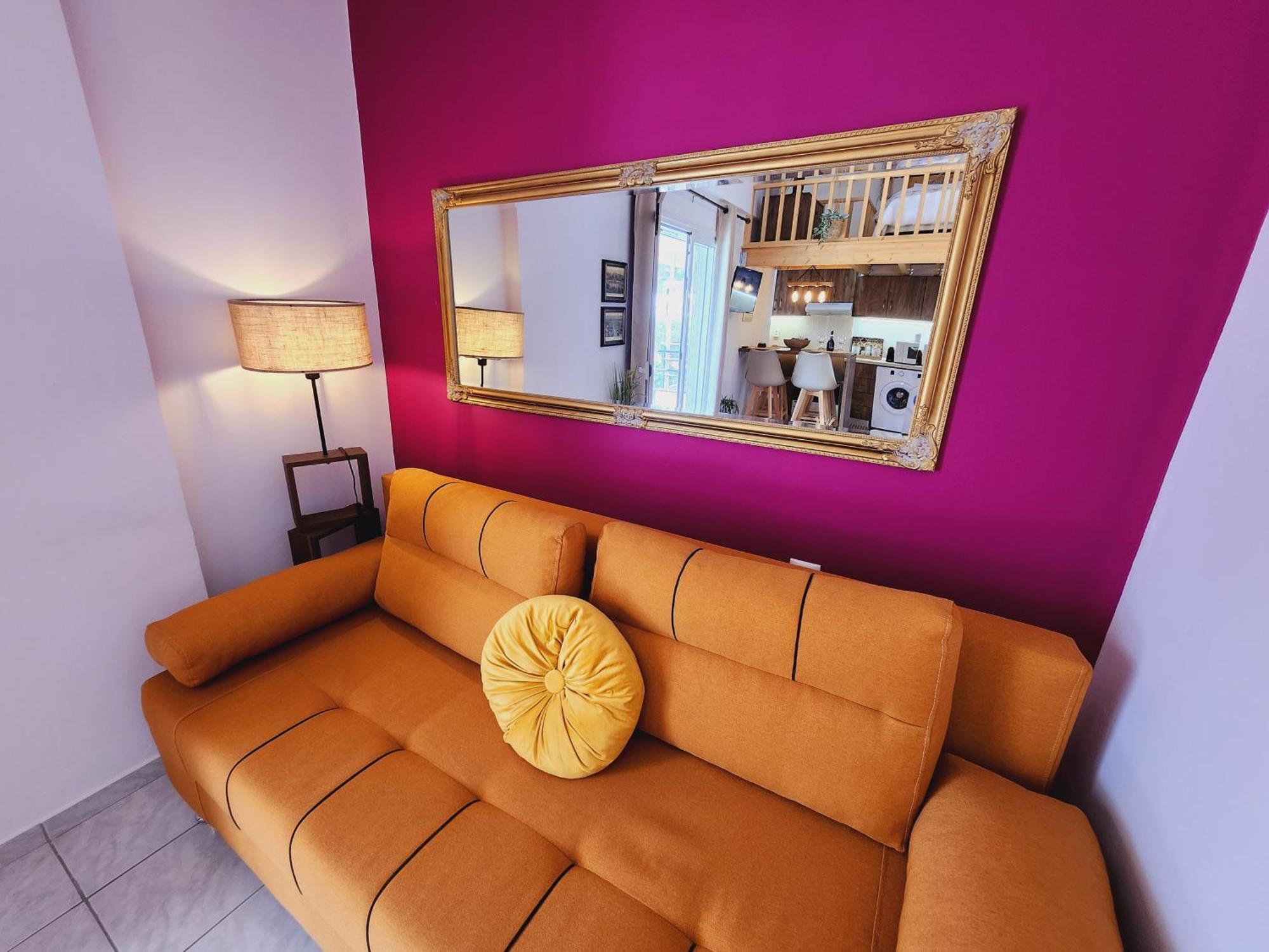 Luxury Loft Apartment Vivian Патра Екстериор снимка