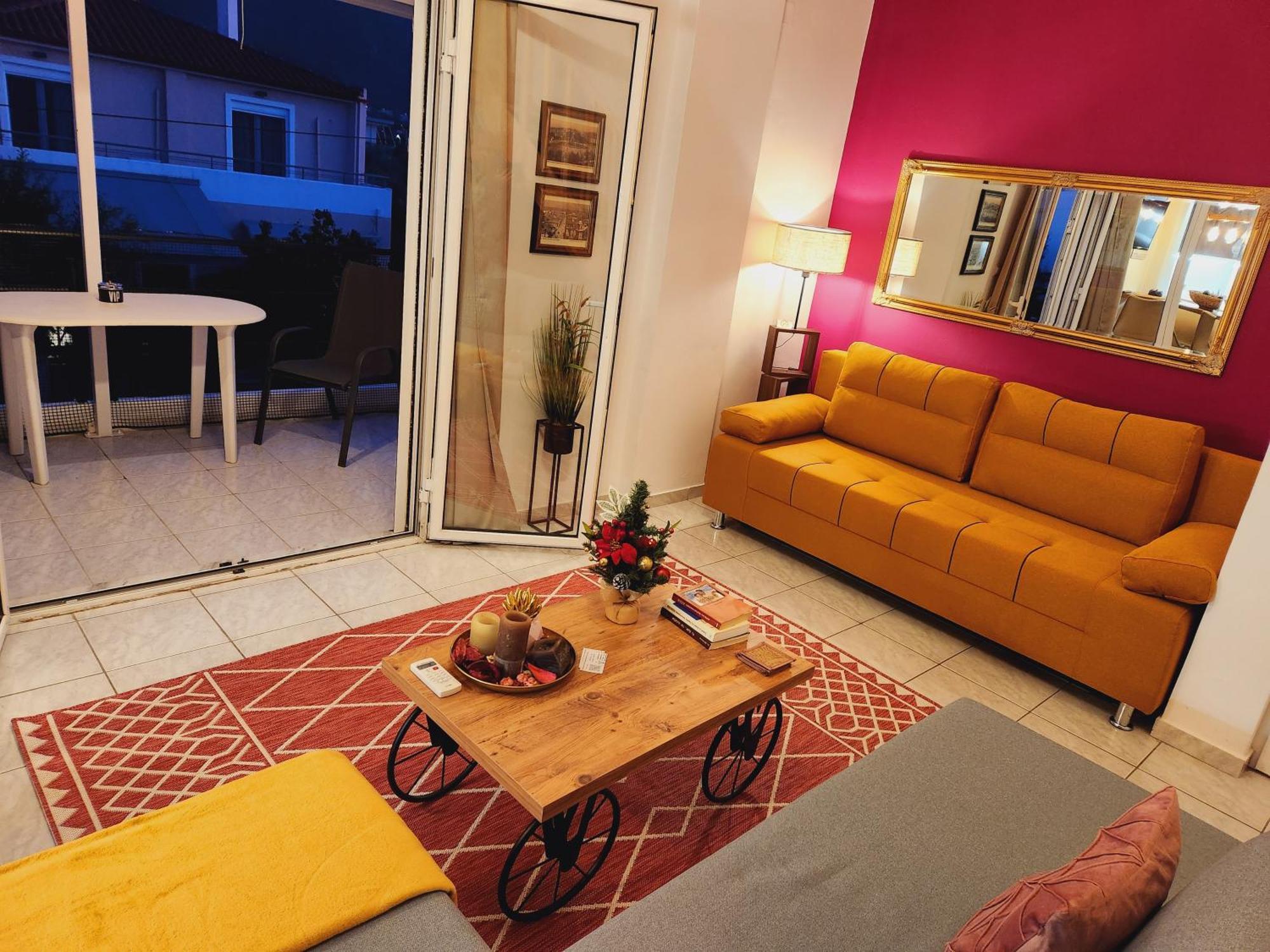 Luxury Loft Apartment Vivian Патра Екстериор снимка